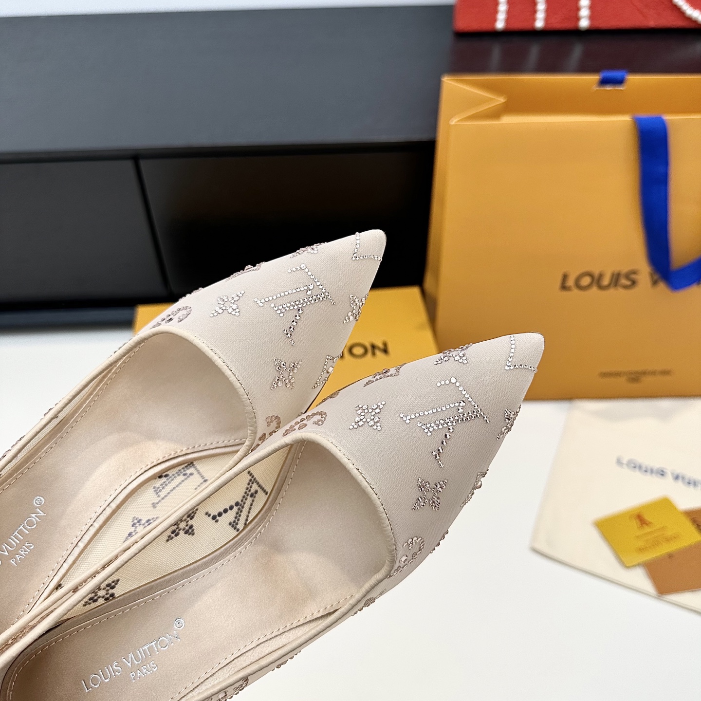 Women's high heels